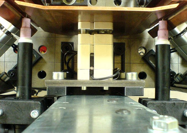 Machine de soudage de paniers inox